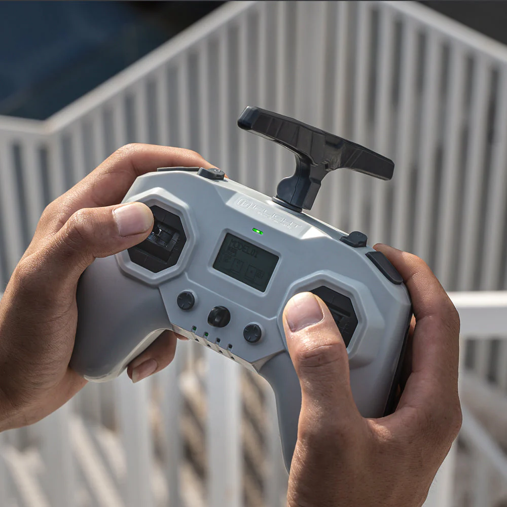 IFlight Commando 8 V2 EdgeTX/OpenTX RC Transmitter - ExpressLRS 868/915MHz - Image 3